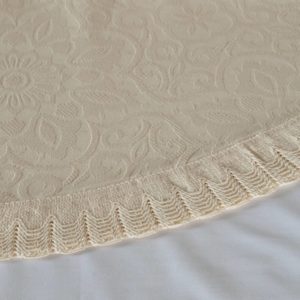 100% Cotton Jacquard Pre-Shrunk Bedspread